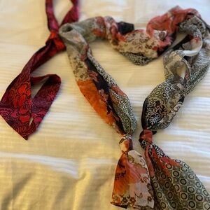 Elegant Floral Women's Tie and Scarf Set
